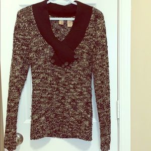 BKE thick sweater with cute front